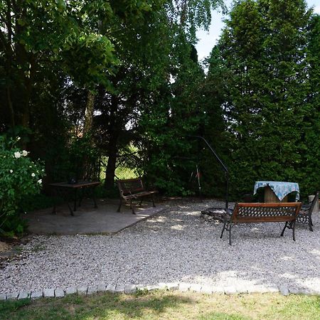 Comfortable House With Garden Manki Exterior photo