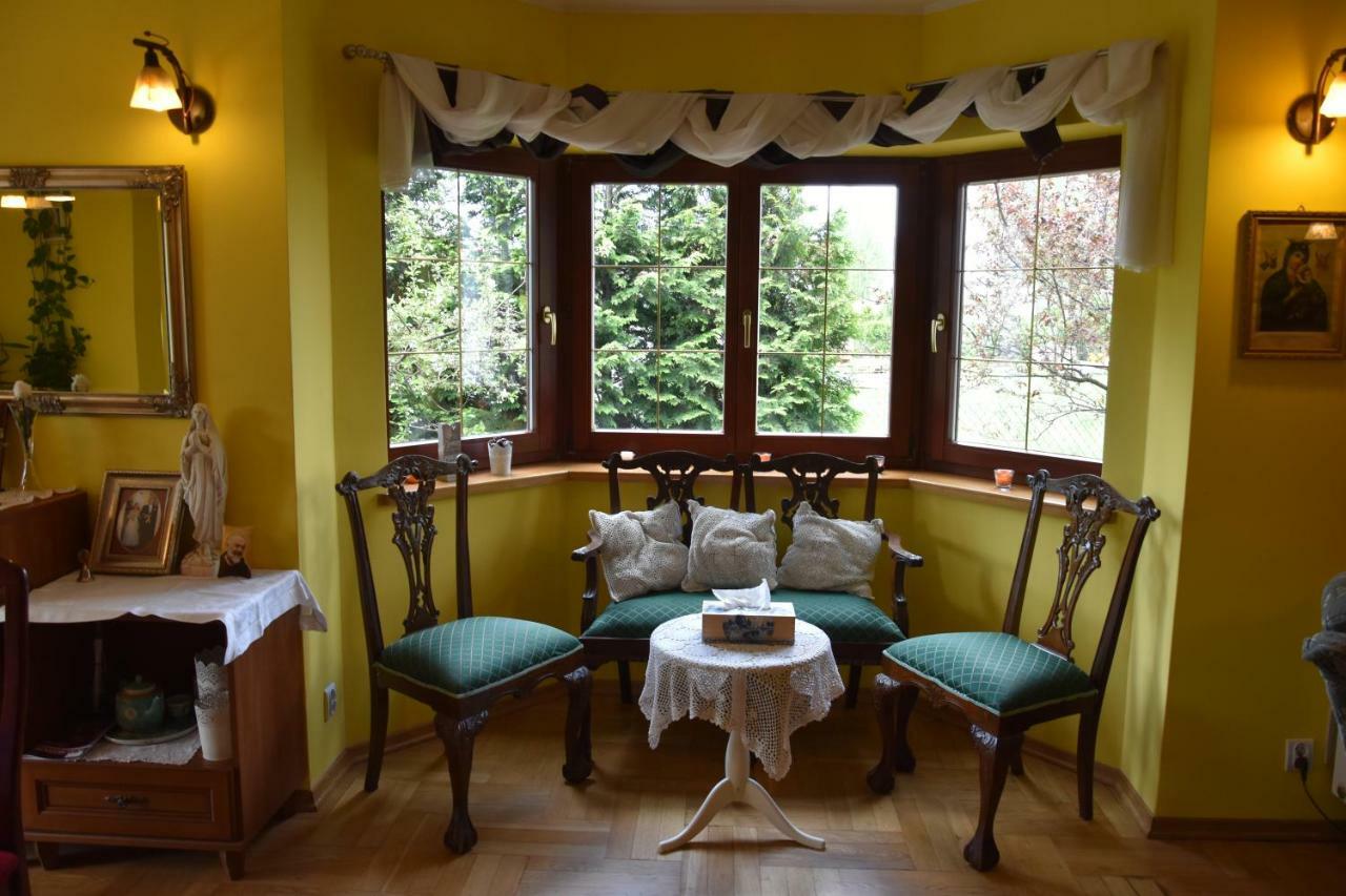 Comfortable House With Garden Manki Exterior photo