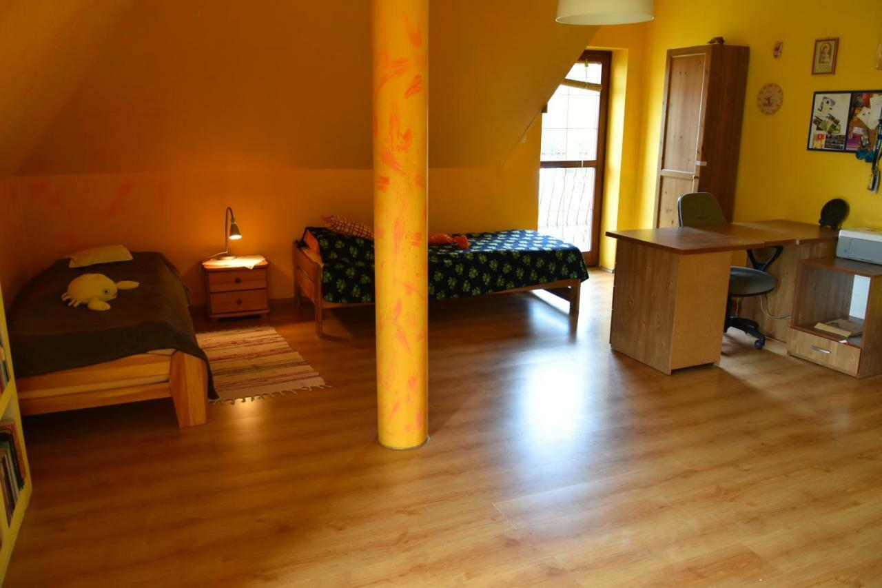 Comfortable House With Garden Manki Exterior photo